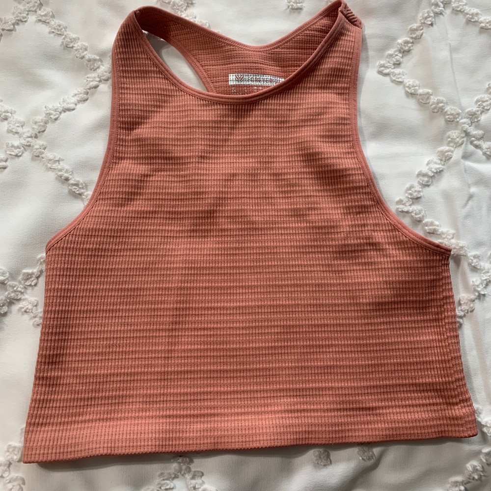 Brand new work out cropped tank